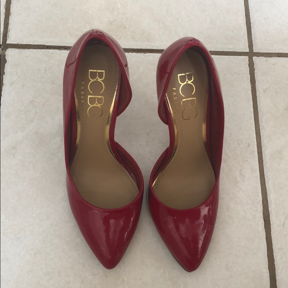 BCBG heels